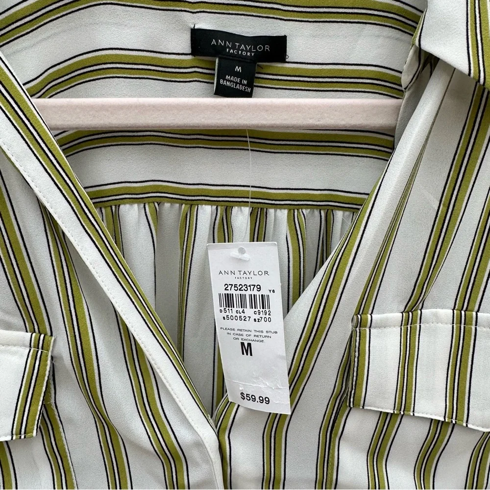 Ann Taylor - Women's Pleated White with Green Stripe Blouse - Medium - Picture 2 of 6